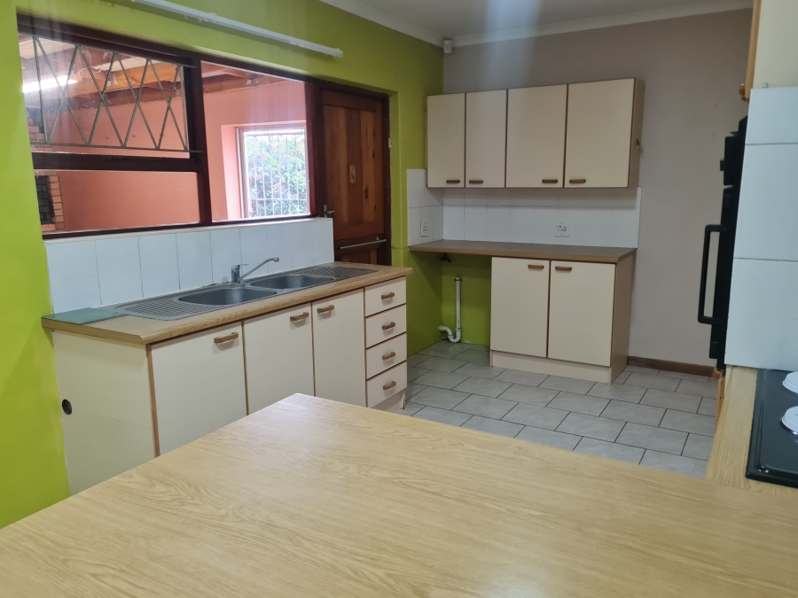 3 Bedroom Property for Sale in Noorsekloof Eastern Cape